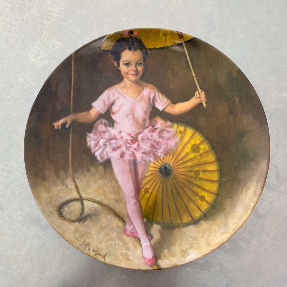 Knowles Fine China Katie the Tightrope Walker
